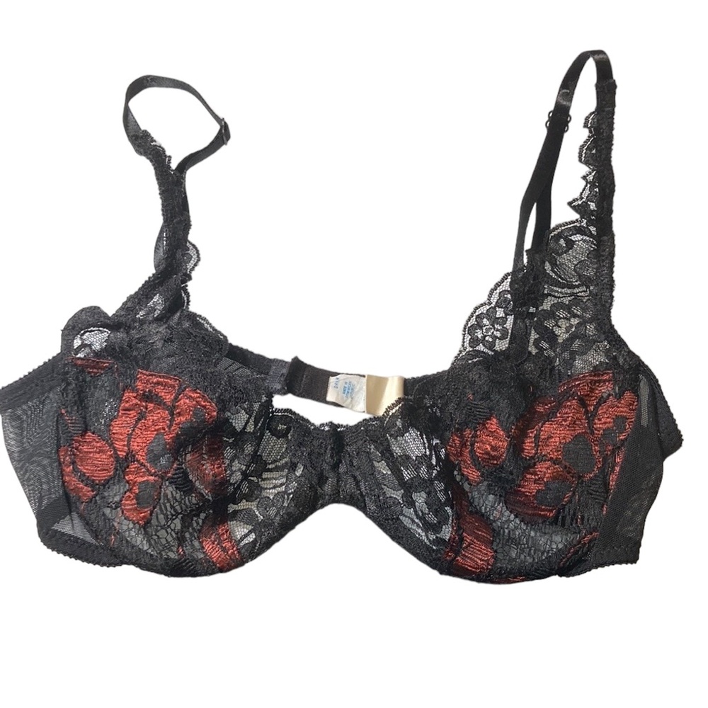Vintage Victoria’s Secret Lace Bra 36B